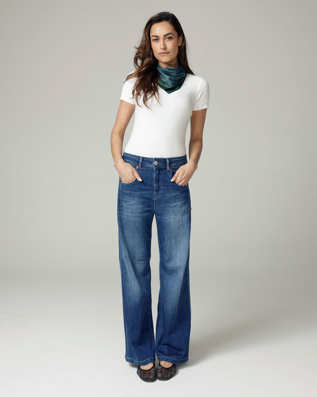Super Vintage Mid-Blue Wide-Leg High-Rise Jeans | The Viola