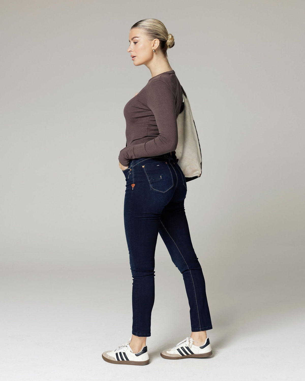 Dark Indigo Skinny Jeans | The Sunny