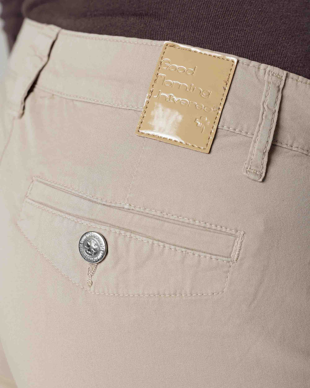 Beige 3/4 Chino Trousers | The Naples