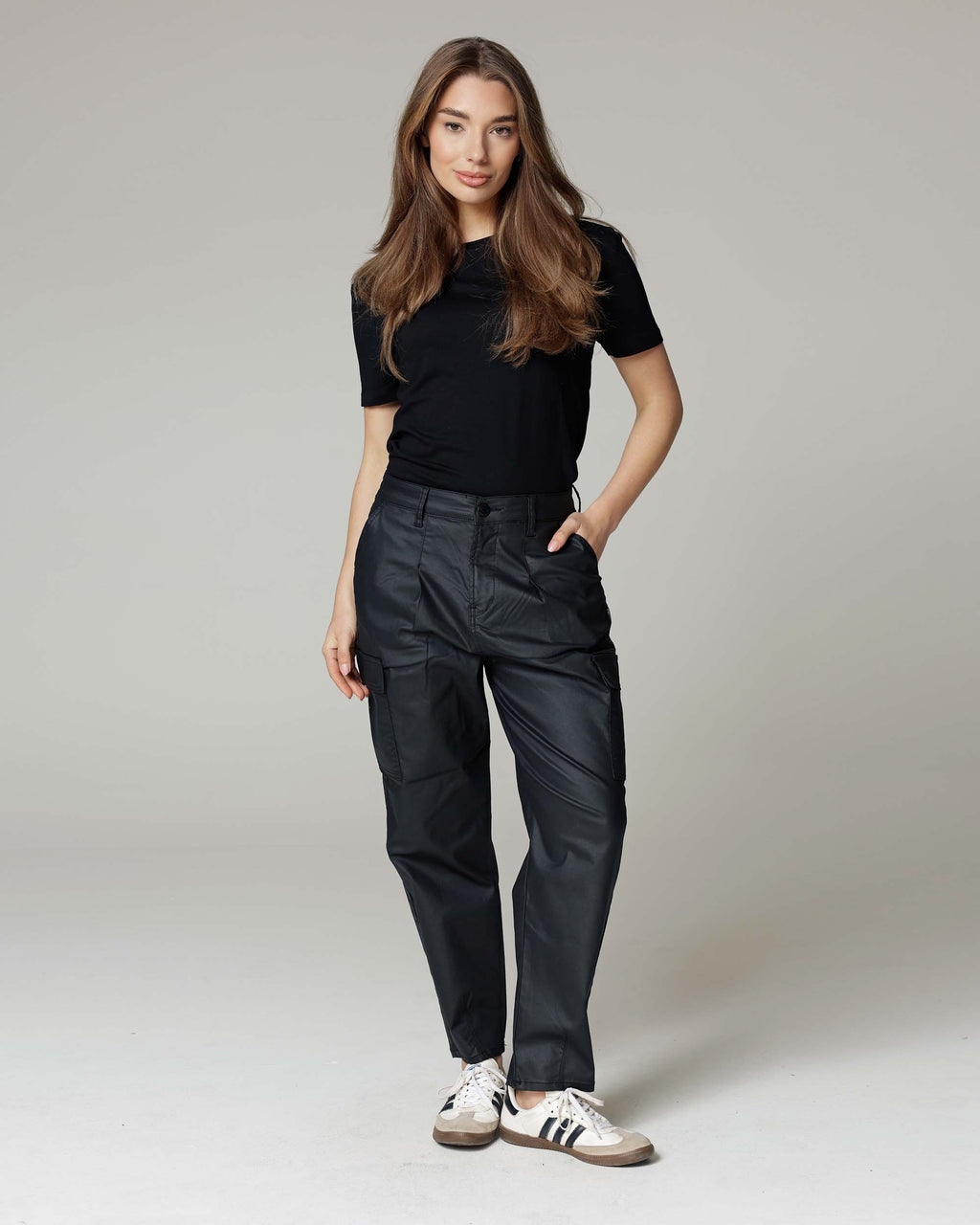 Black Coated Balloon Cargo Trousers | The Daria