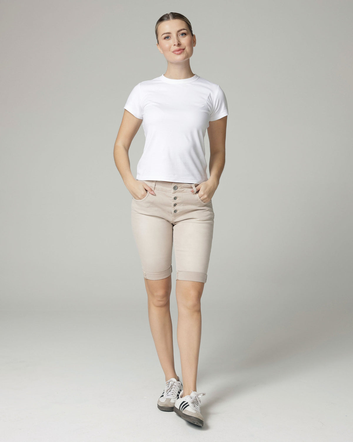 Rose Bermuda Shorts | The Lisa