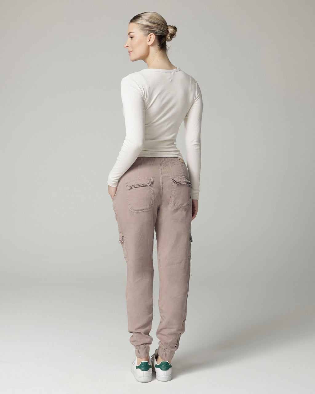 Light Rosewood Relaxed Cargo Pants | The Gigi