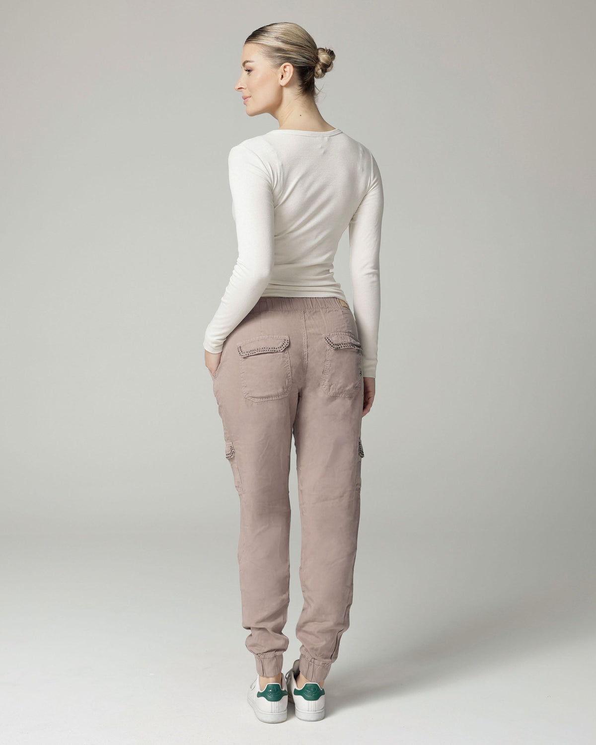 Light Rosewood Relaxed Cargo Pants | The Gigi