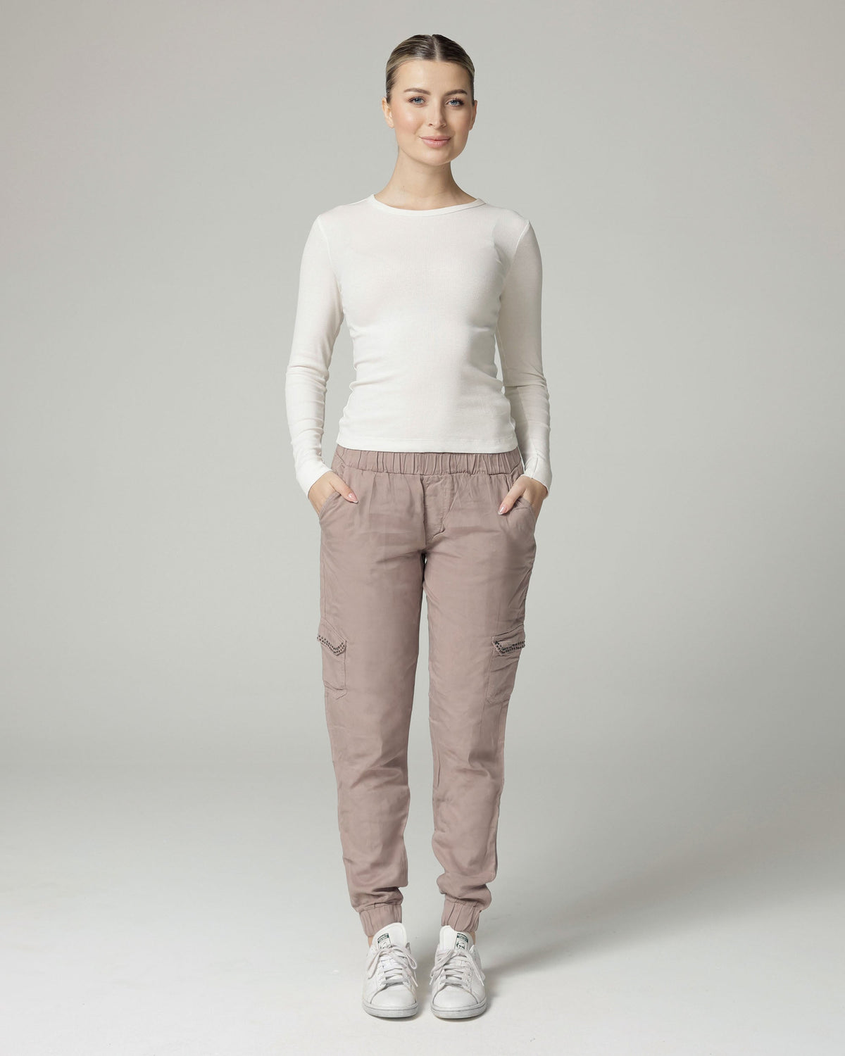 Light Rosewood Relaxed Cargo Pants | The Gigi Main image