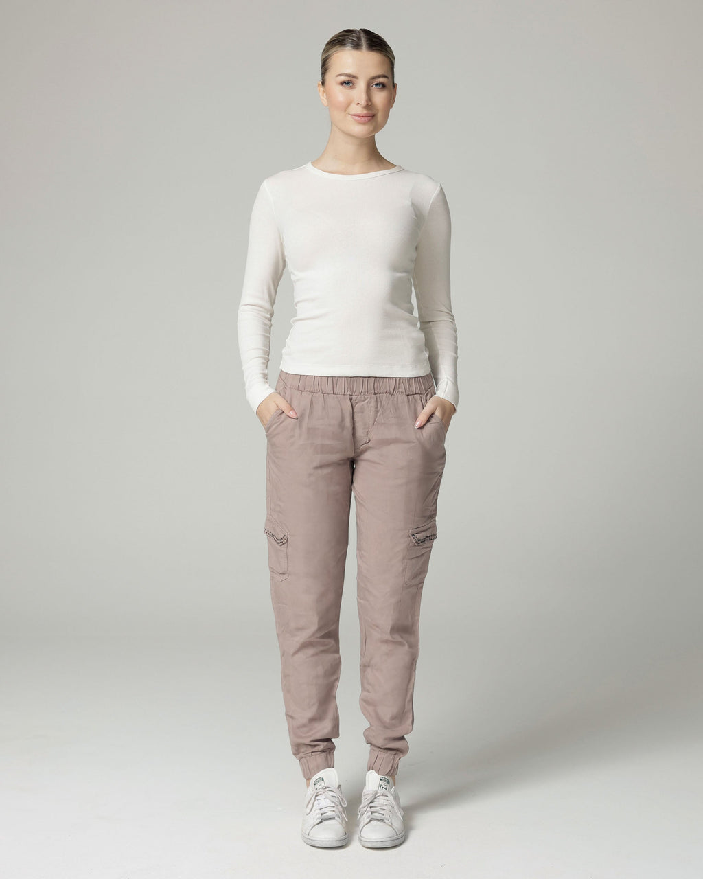 Light Rosewood Relaxed Cargo Pants | The Gigi