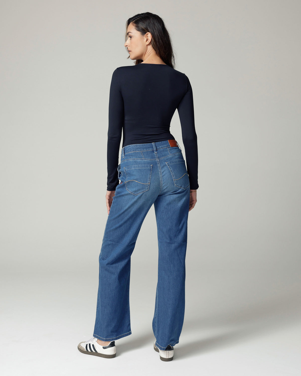 Mid-Blue Wide-Leg High-Rise Jeans | The Cherry