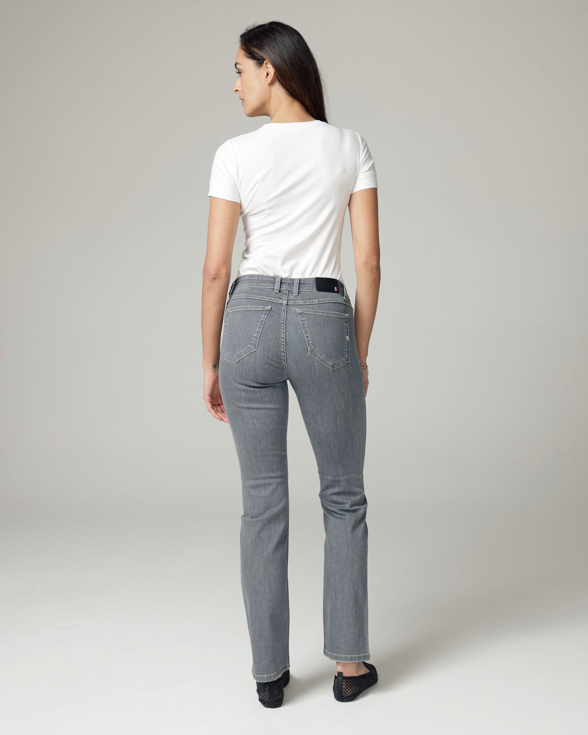 Grey Straight-Leg Mid-Rise Jeans | The Messina